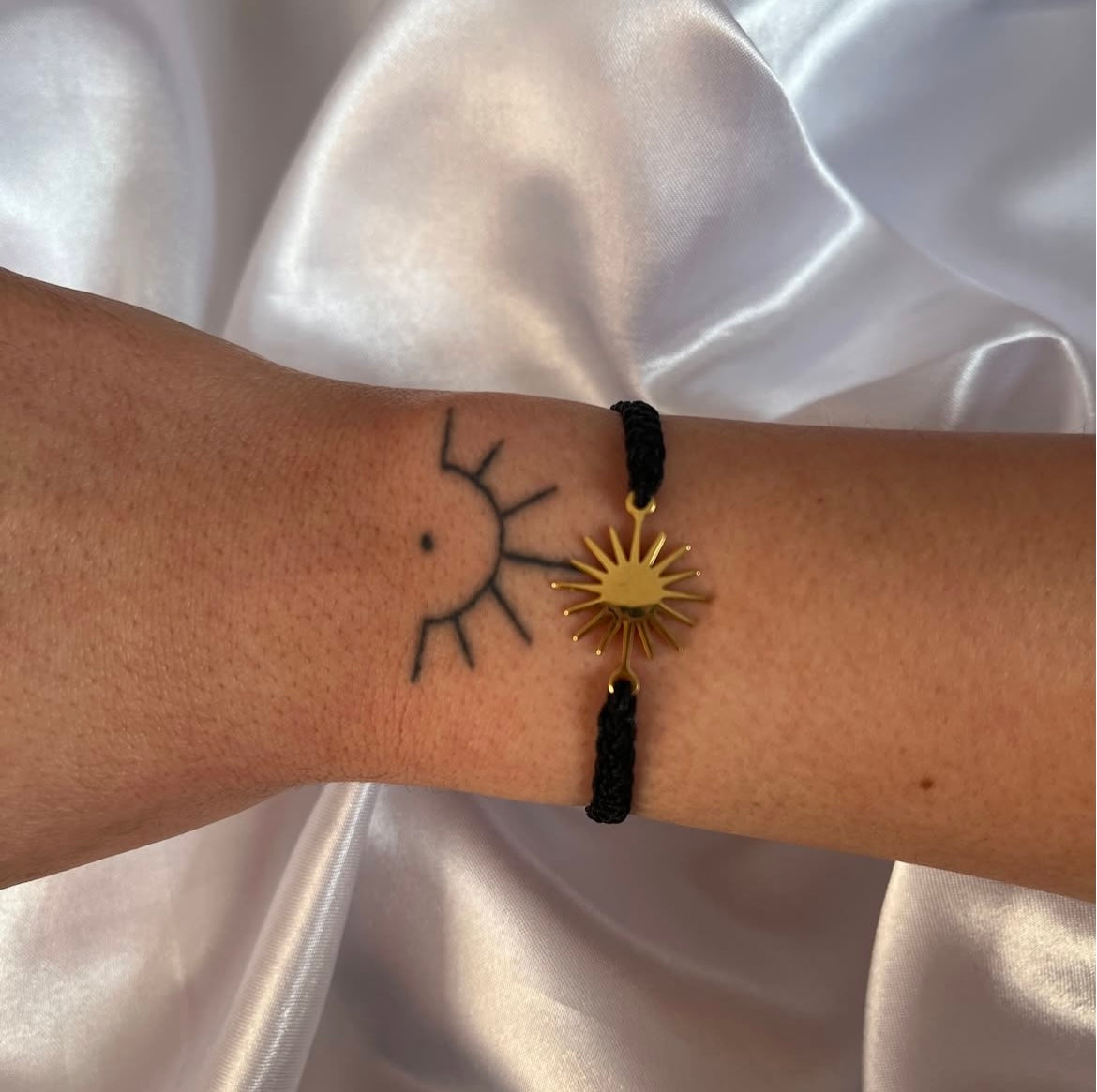 Sonnenarmband Schwarz geflochten