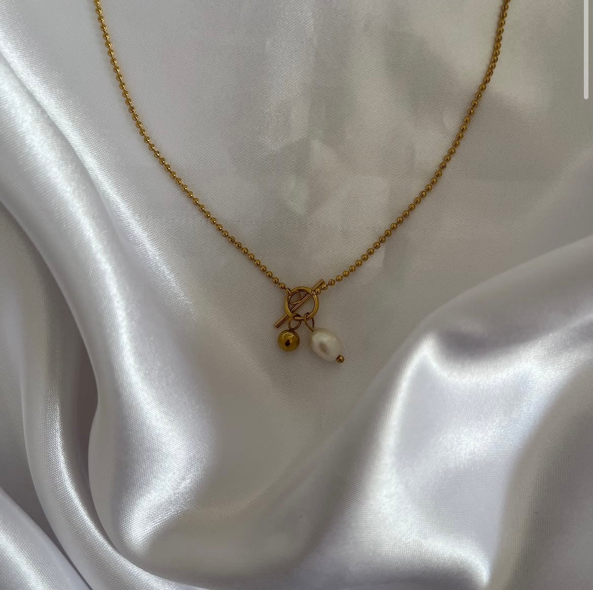 Charm Halskette mit einer Süßwasserperle