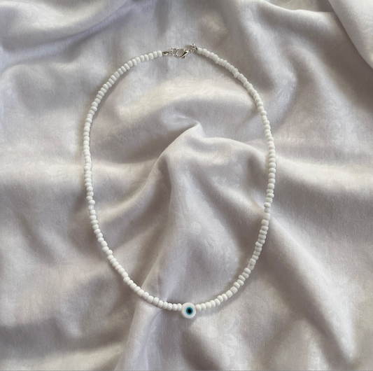 White Nazar Halskette