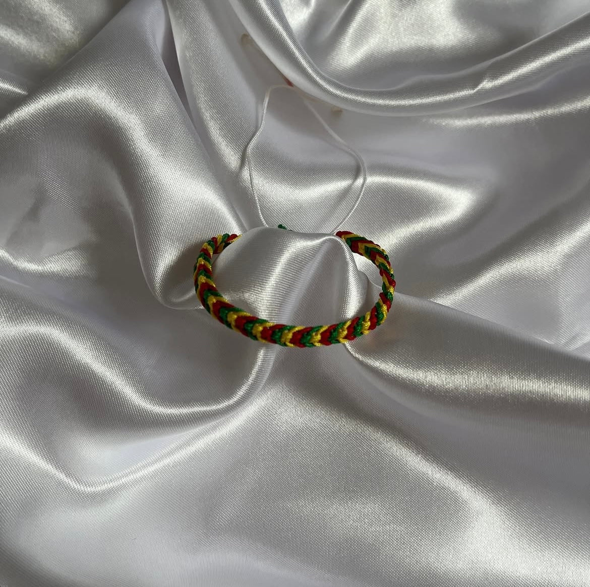 Kurdisches Stoffarmband