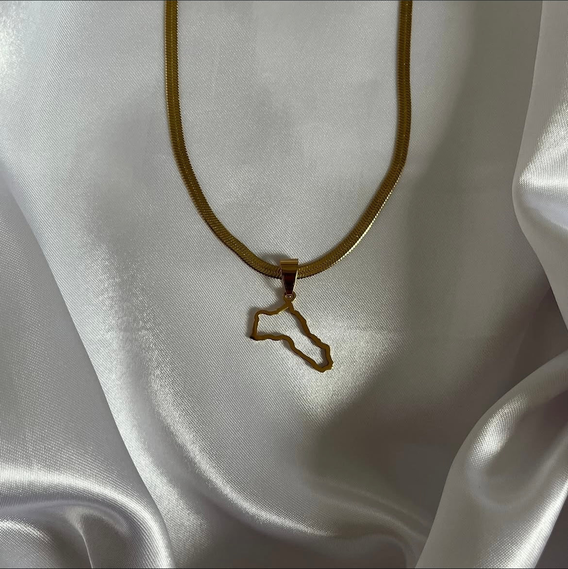 Nations-Sleek-Halskette in Gold