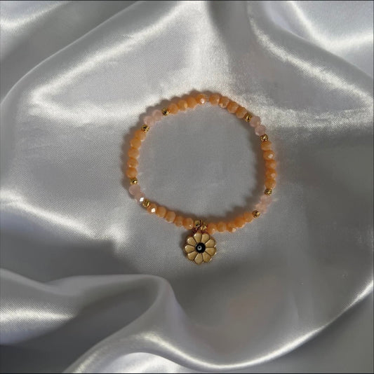 Kristallarmband in Beige mit Blumendetail