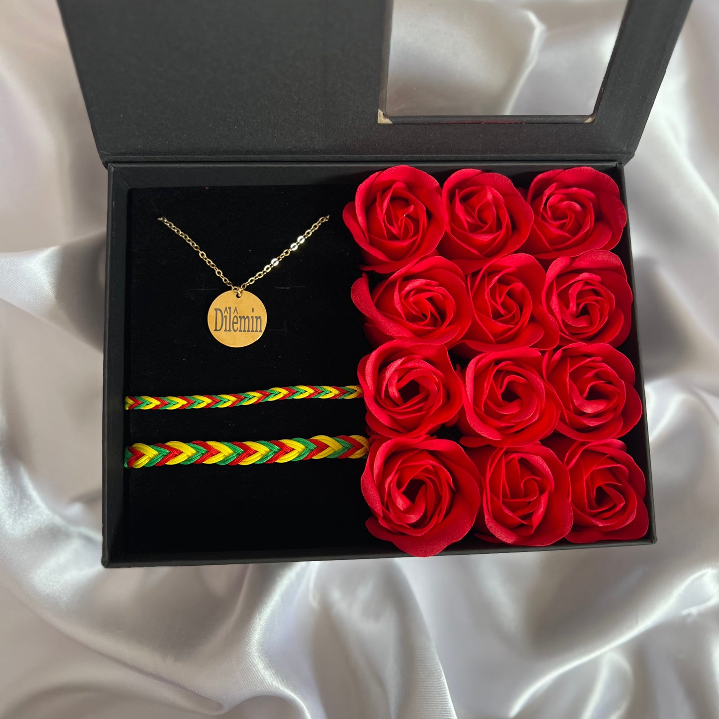 Dilêmin Geschenkbox mit Partnerarmbändern