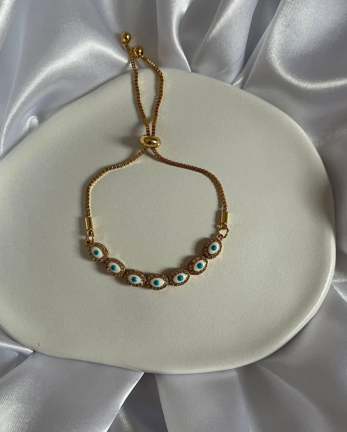 White Nazar Armband 🤍